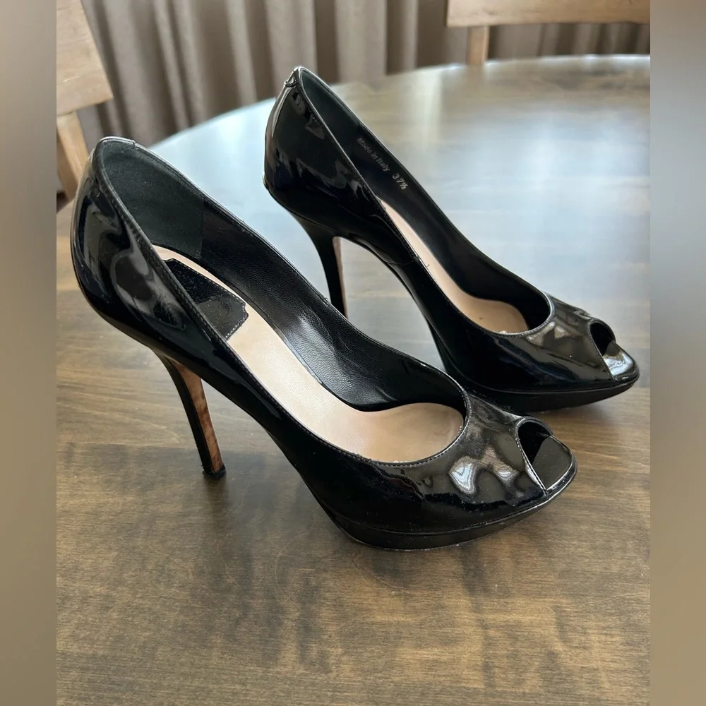 Miss Dior Escarpine Patented Leather Pumps Noir